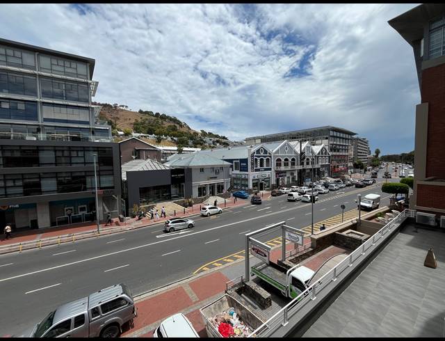 1,238M² OFFICE TO LET IN GREEN POINT